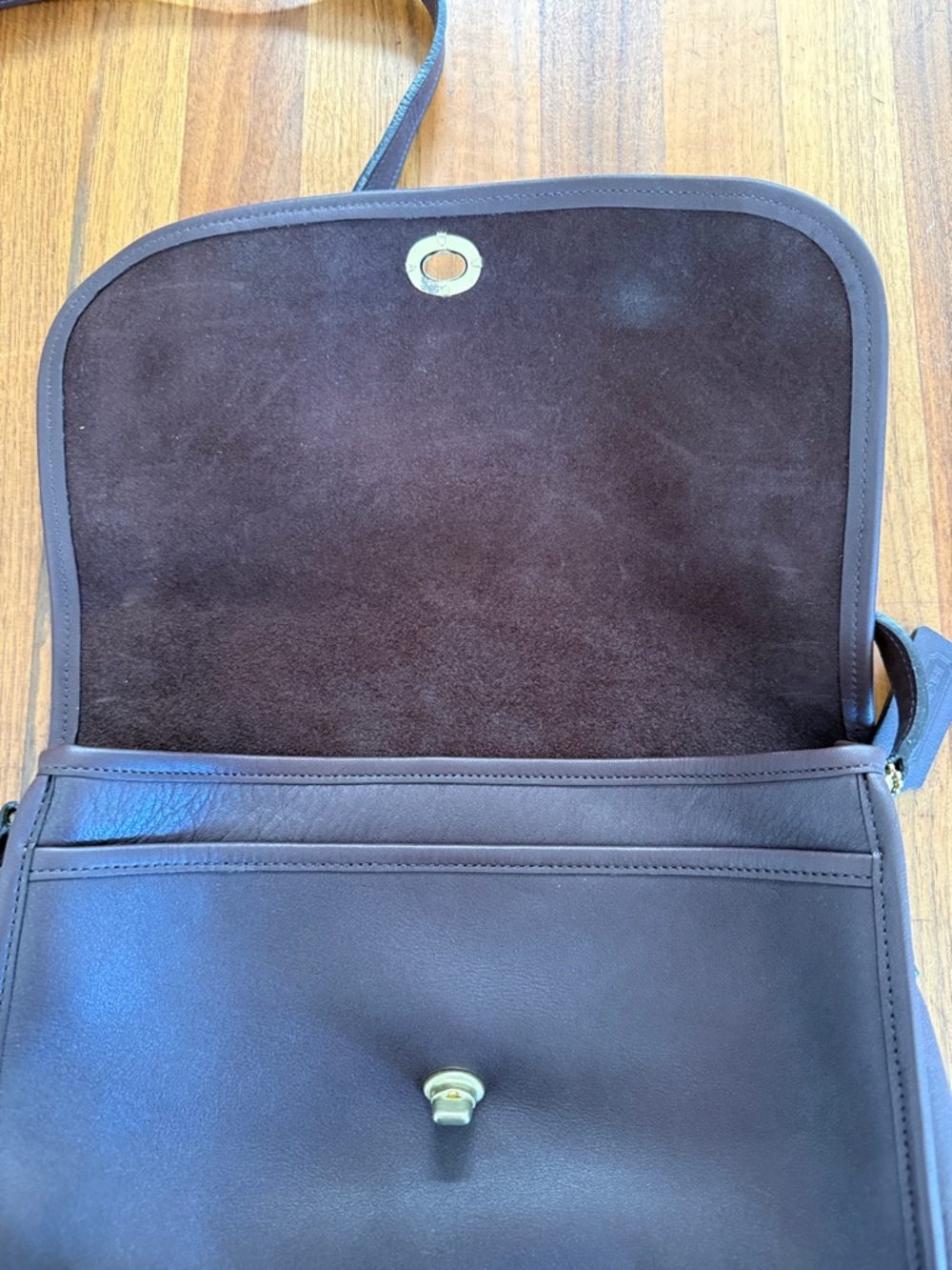 Vintage Coach Leather City Bag 9790 in mahogany color pristine condition - Picture 7 of 15